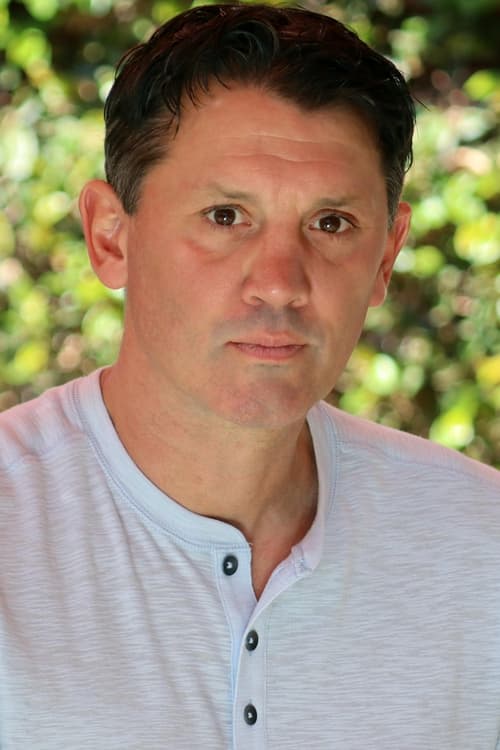 Kevin Foster头像